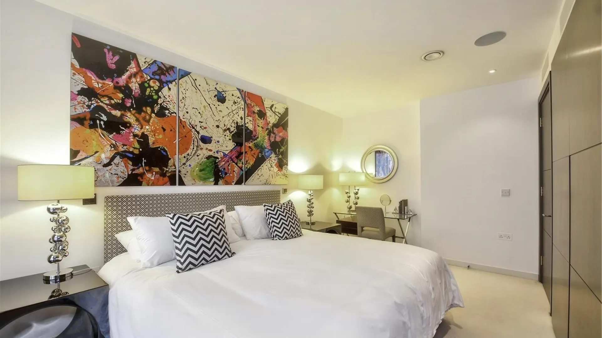 Whitecross Apartment London Großbritannien
